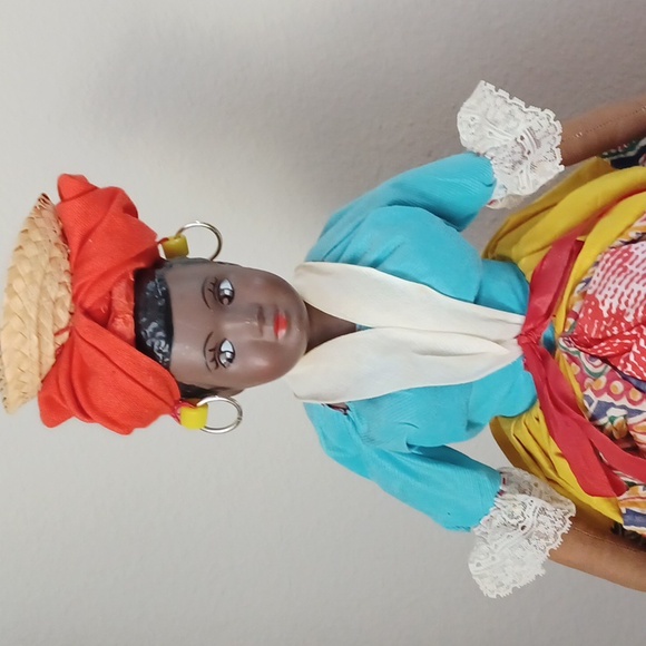 VINTAGE South American Doll - 1960 - Picture 2 of 15